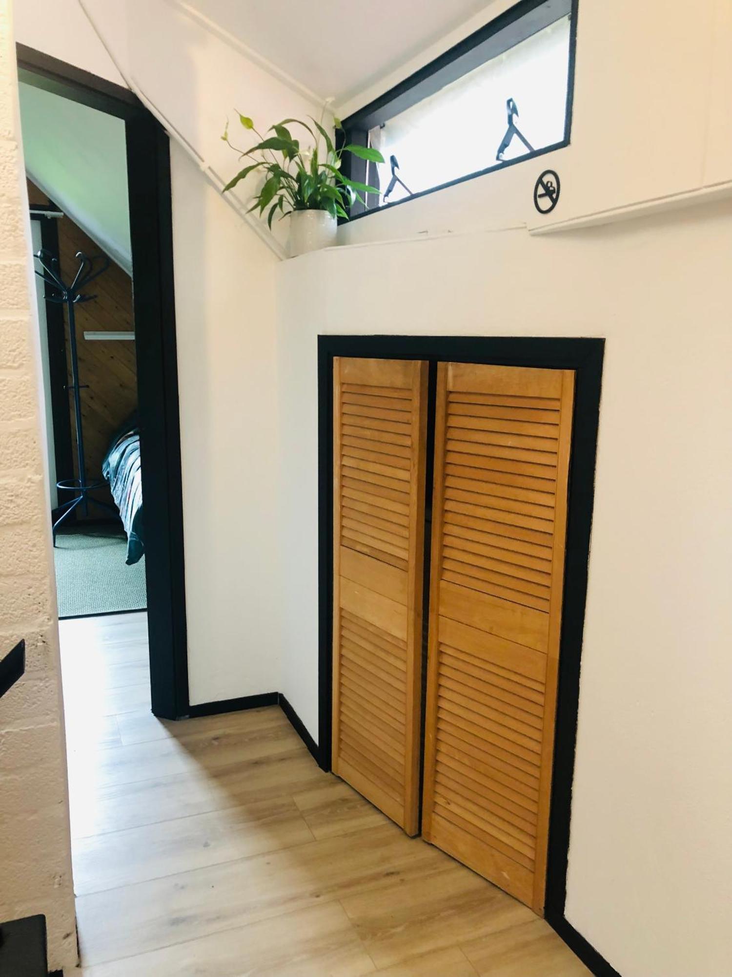 Апартаменты Zen Retreat - Free Private Parking! Энсхеде Экстерьер фото