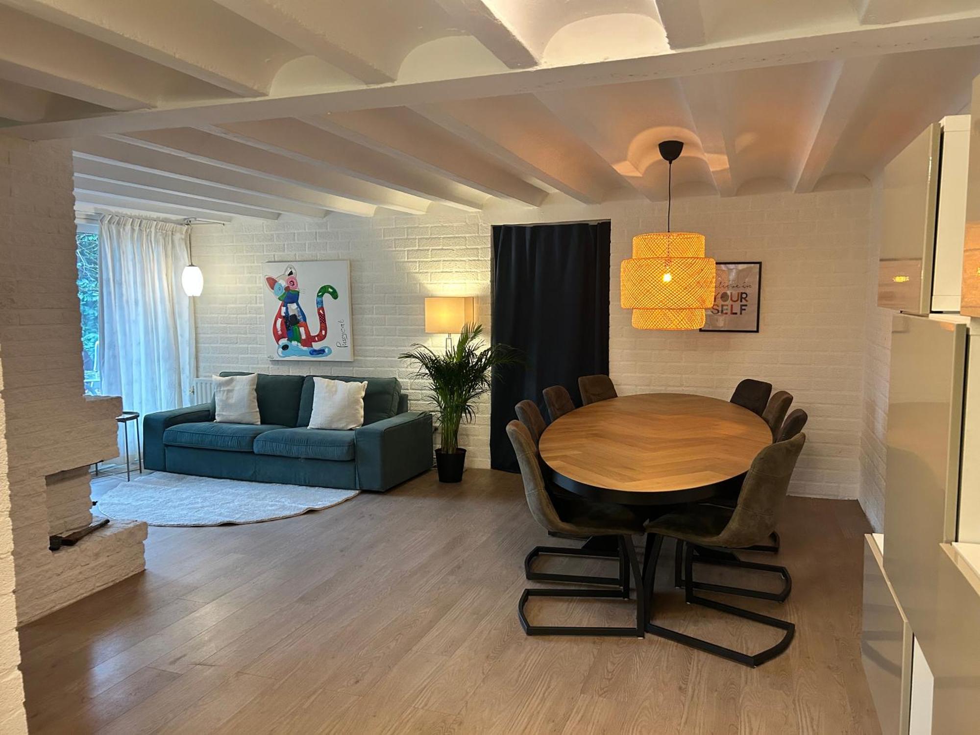Апартаменты Zen Retreat - Free Private Parking! Энсхеде Экстерьер фото